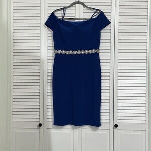 Elegant Off-Shoulder Blue Midi Dress with Beaded Waist